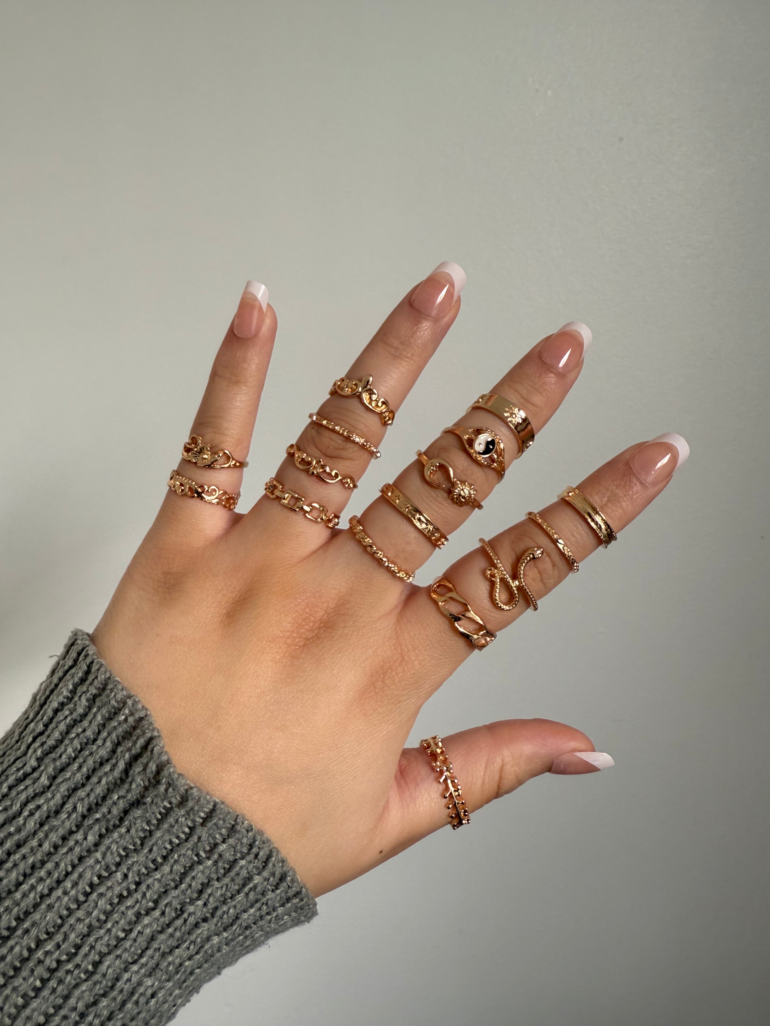 16pcs Antique Ring Set