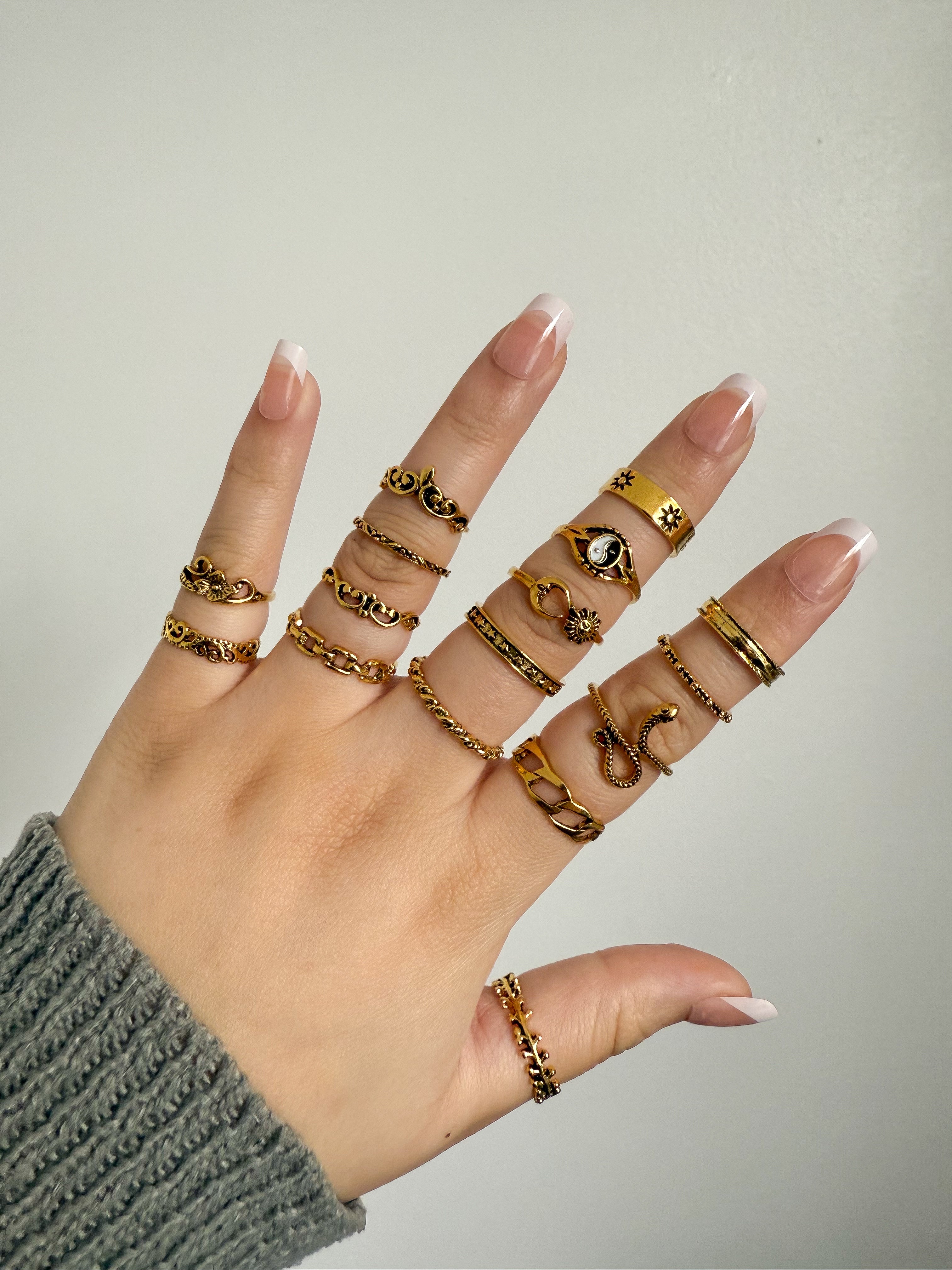 16pcs Antique Ring Set