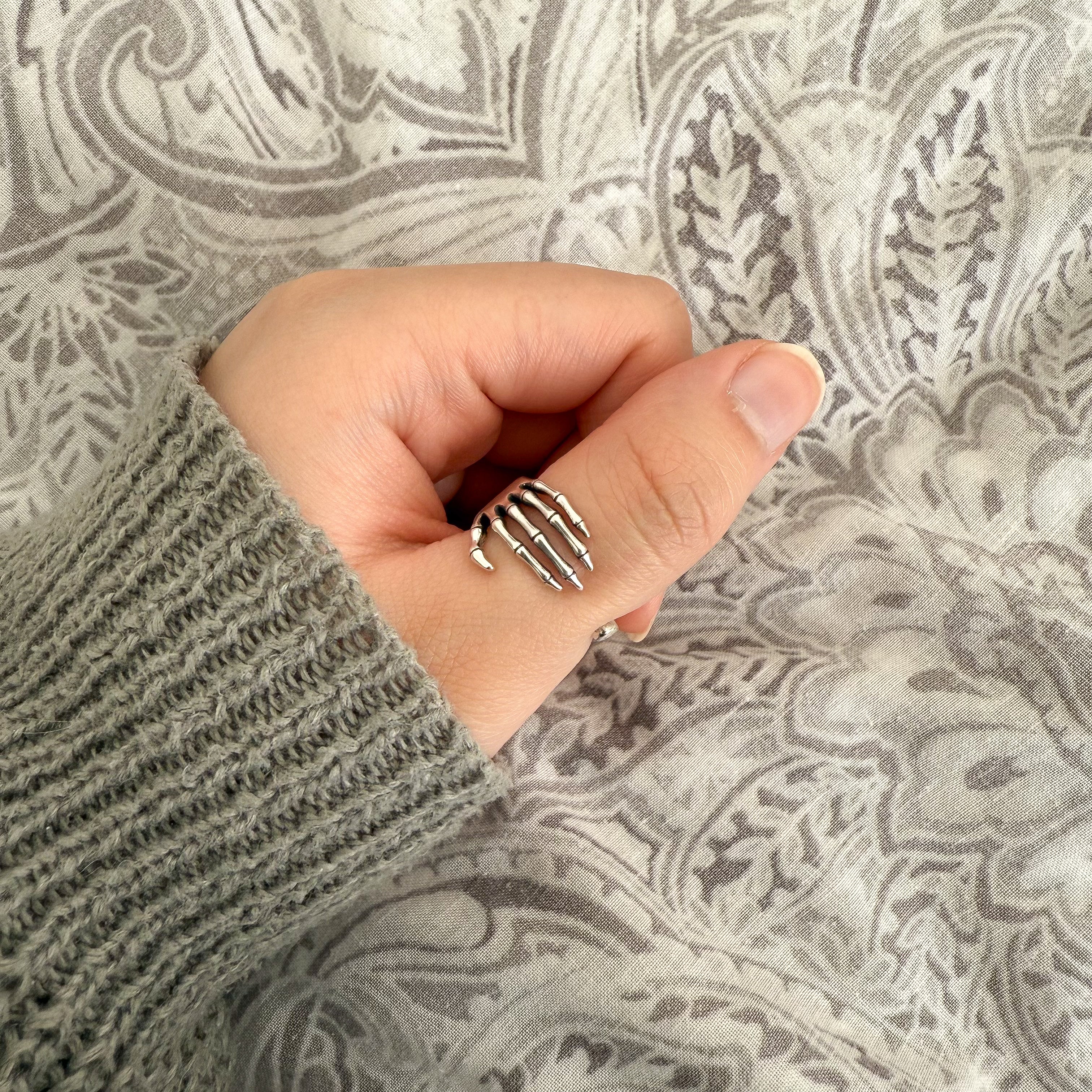 Sterling Silver Skeleton Hand Ring