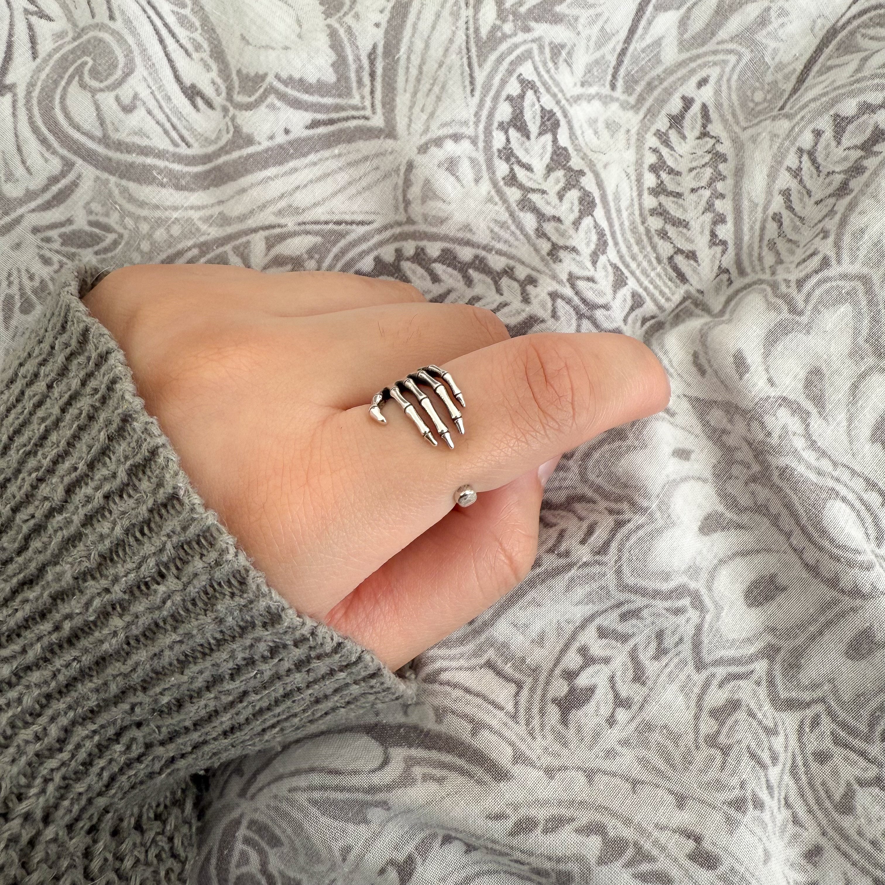 Sterling Silver Skeleton Hand Ring