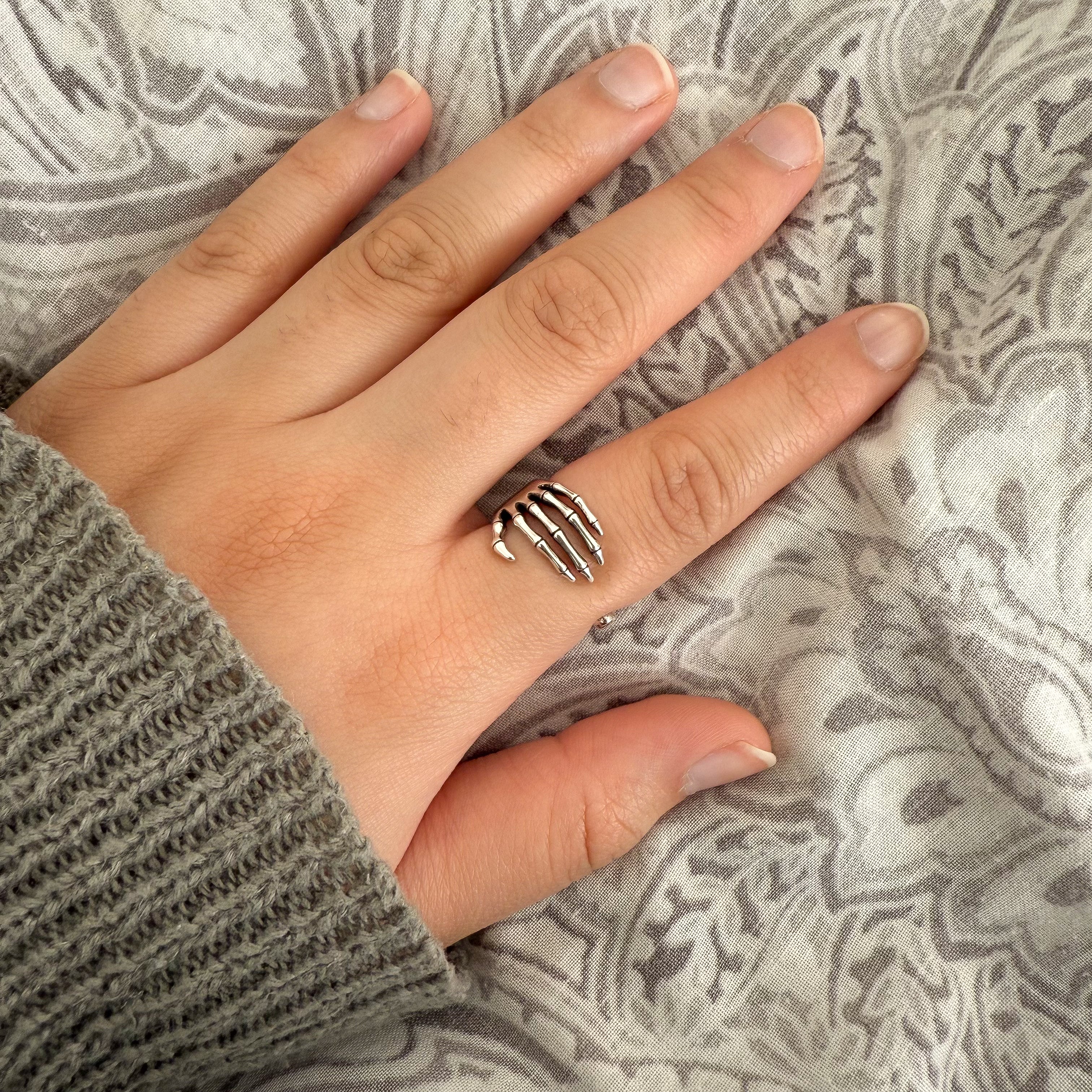 Sterling Silver Skeleton Hand Ring