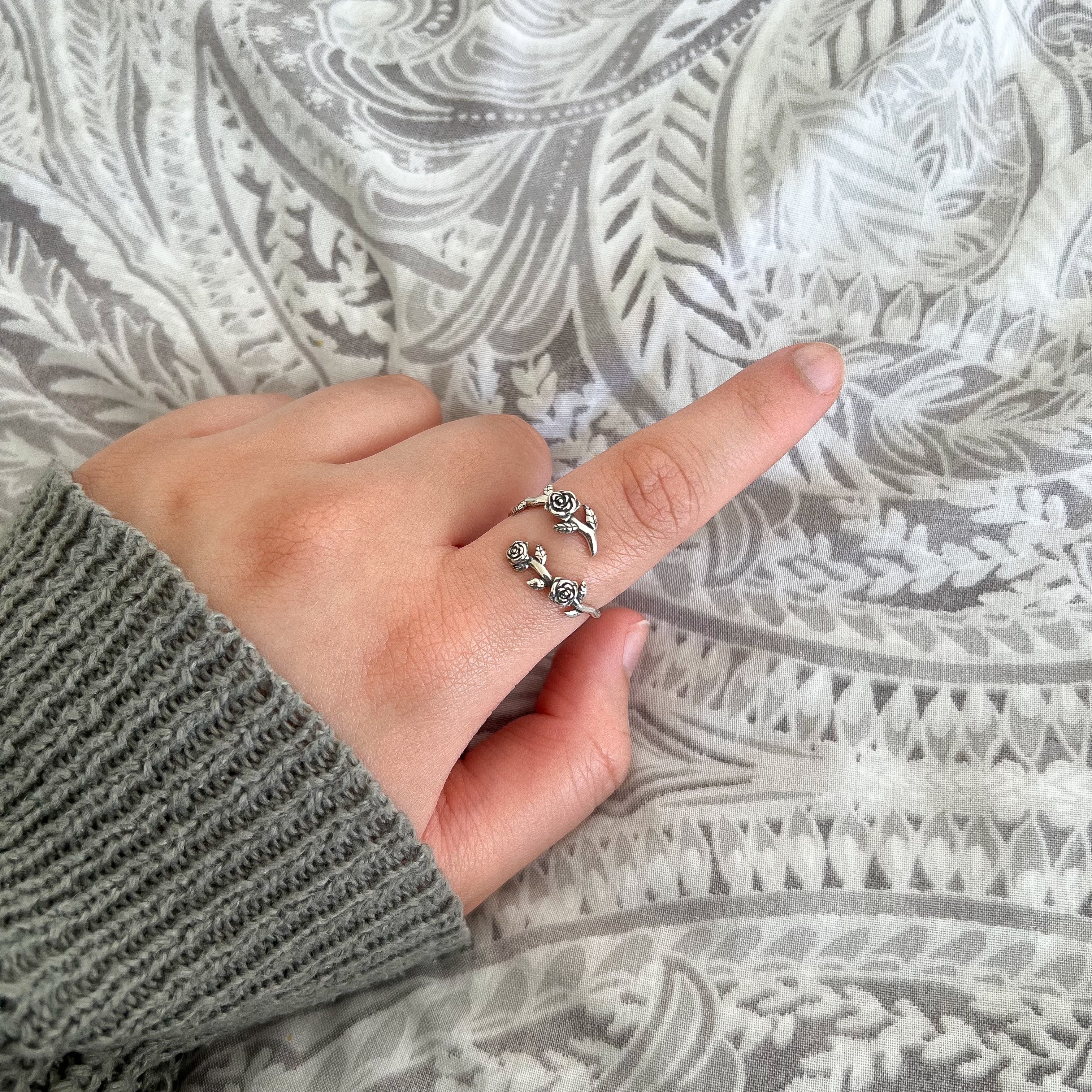 Sterling Silver Rose Leaf Ring